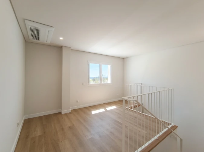 Apartamento T4 para Venda em Tavira (Santa Maria e Santiago) Foto 14