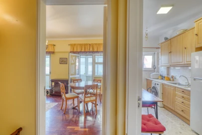 Apartamento T2 para Venda em Benfica