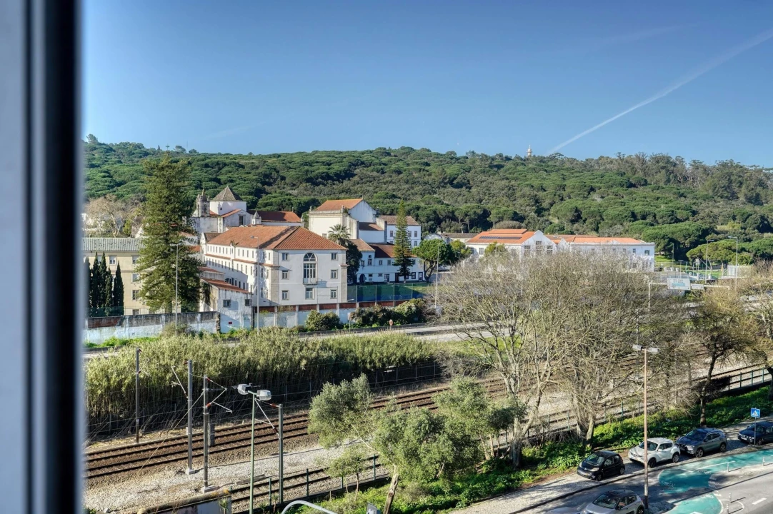 Apartamento T2 para Venda em Benfica Foto 24