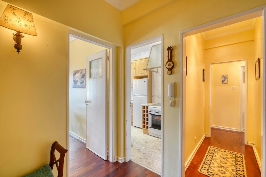 Apartamento T2 para Venda em Benfica Foto 17