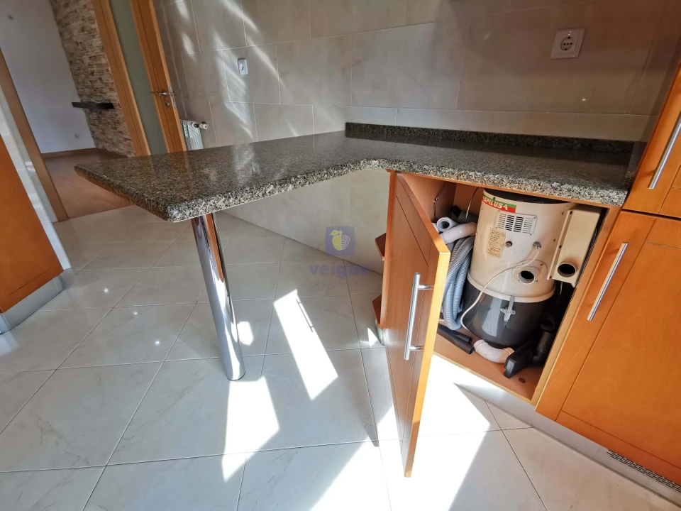 Apartamento T3 para Venda em Odivelas Foto 33
