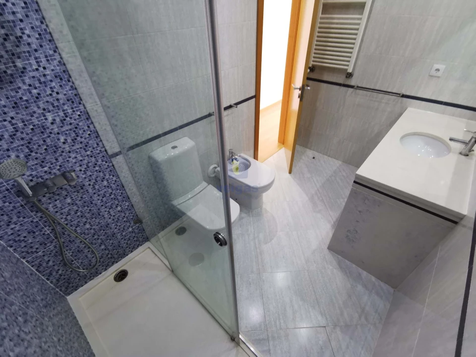 Apartamento T3 para Venda em Odivelas Foto 26