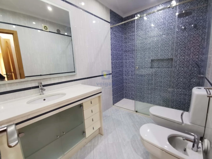 Apartamento T3 para Venda em Odivelas Foto 25