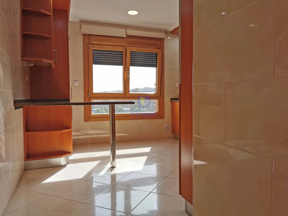 Apartamento T3 para Venda em Odivelas Foto 31