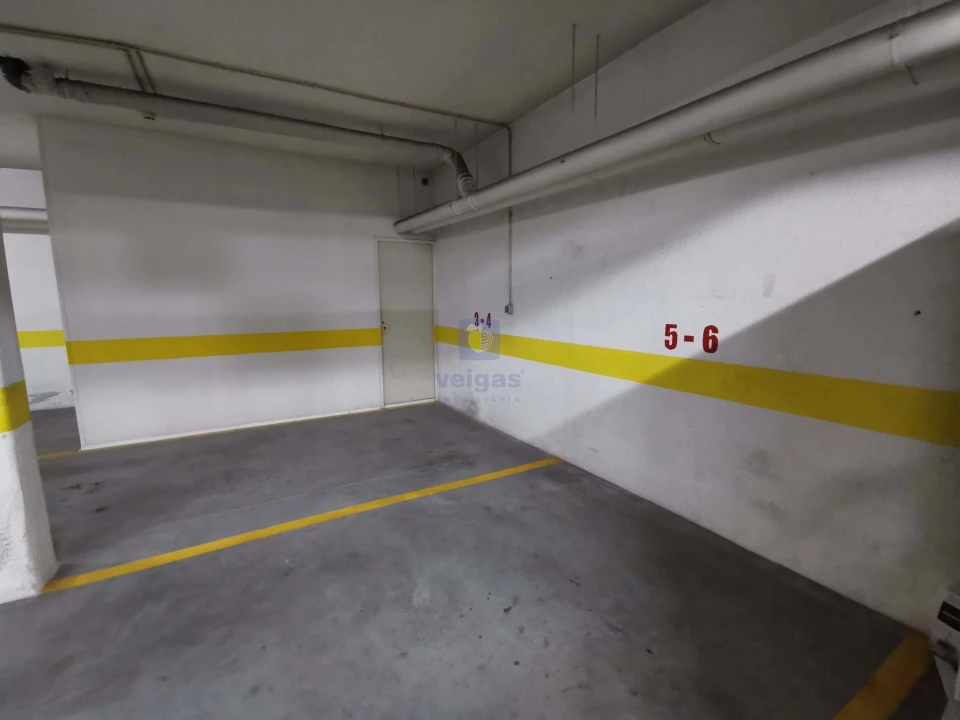 Apartamento T3 para Venda em Odivelas Foto 40