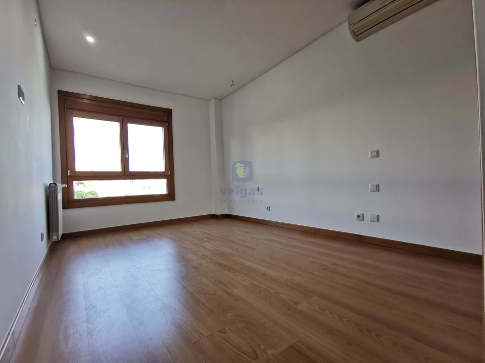 Apartamento T3 para Venda em Odivelas Foto 22