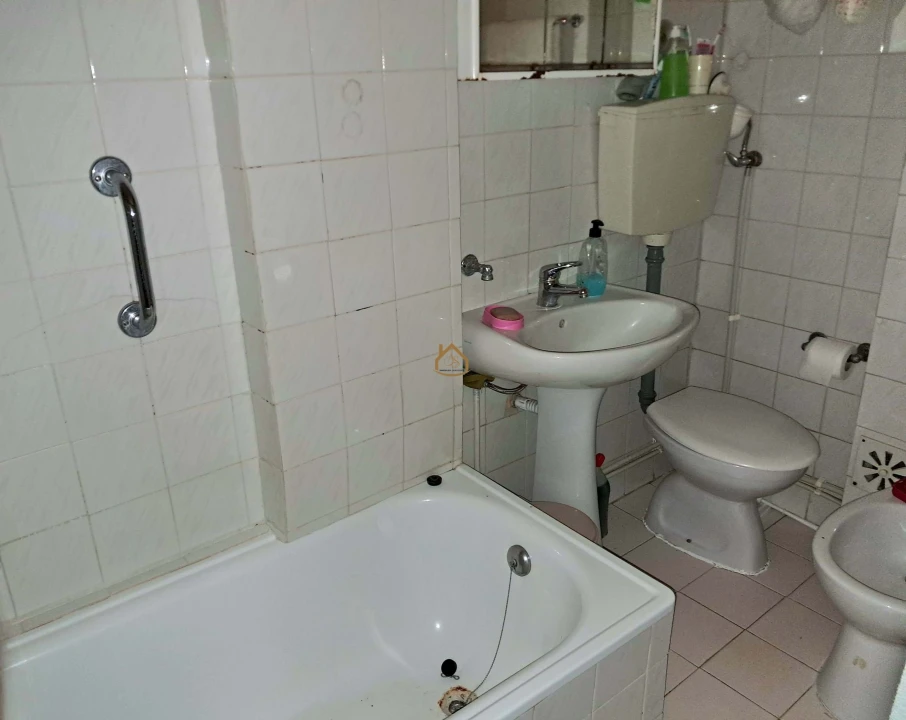 Apartamento T4 para Venda em Lagos (São Sebastião e Santa Maria) Foto 6
