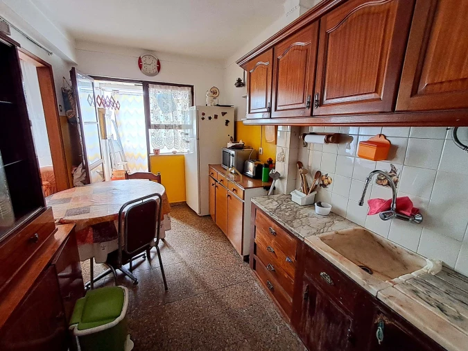Apartamento T4 para Venda em Lagos (São Sebastião e Santa Maria) Foto 3