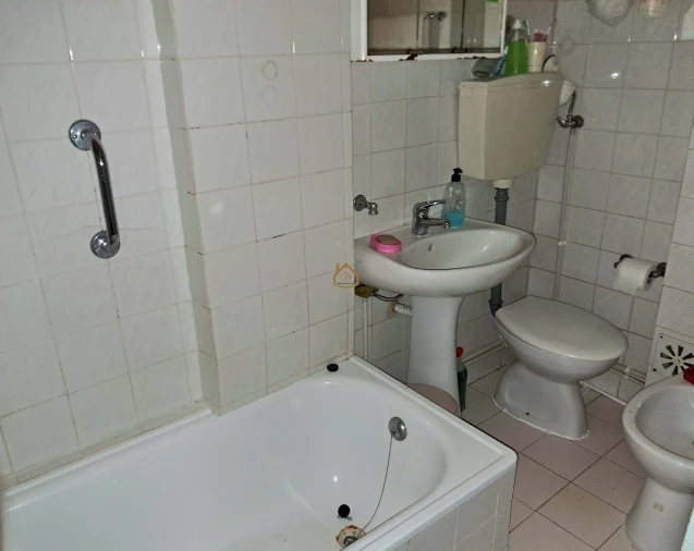 Apartamento T4 para Venda em Lagos (São Sebastião e Santa Maria) Foto 6