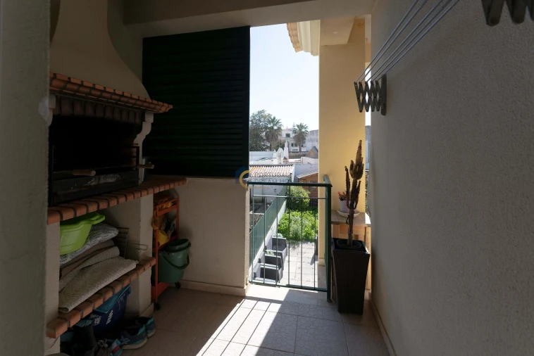 Apartamento T2 para Venda em Ferreiras Foto 8