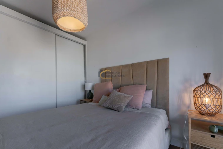 Apartamento T2 para Venda em Ferreiras Foto 14