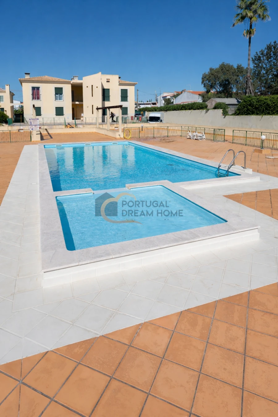 Apartamento T2 para Venda em Ferreiras Foto 19