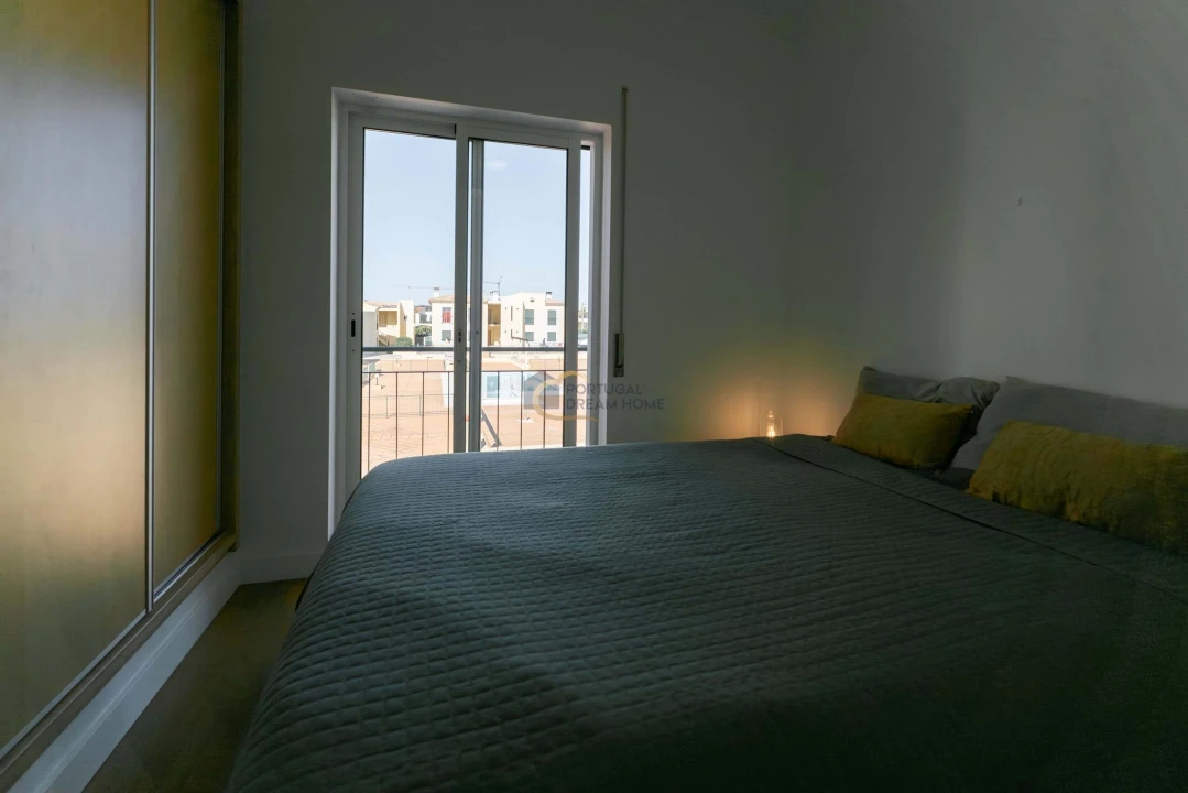 Apartamento T2 para Venda em Ferreiras Foto 10