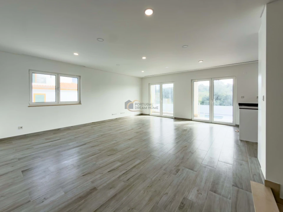 Moradia T3 para Venda em Albufeira e Olhos de Água Foto 13