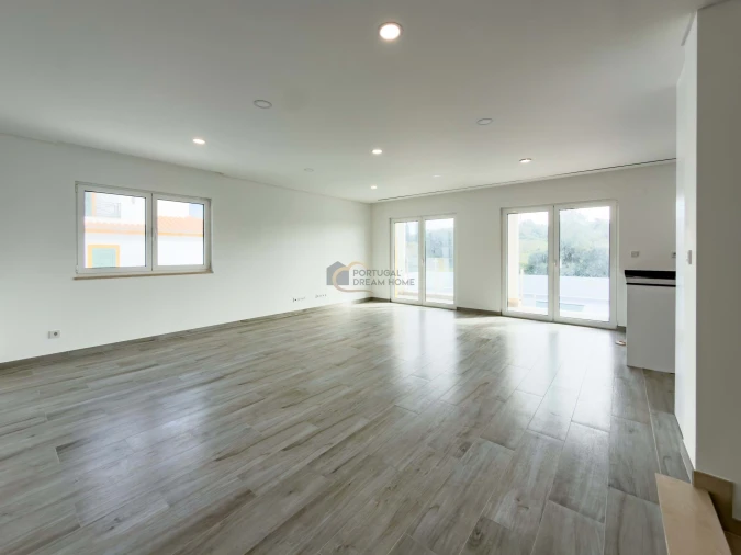 Moradia T3 para Venda em Albufeira e Olhos de Água Foto 13