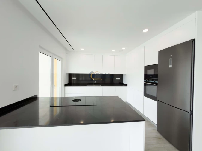 Moradia T3 para Venda em Albufeira e Olhos de Água Foto 6