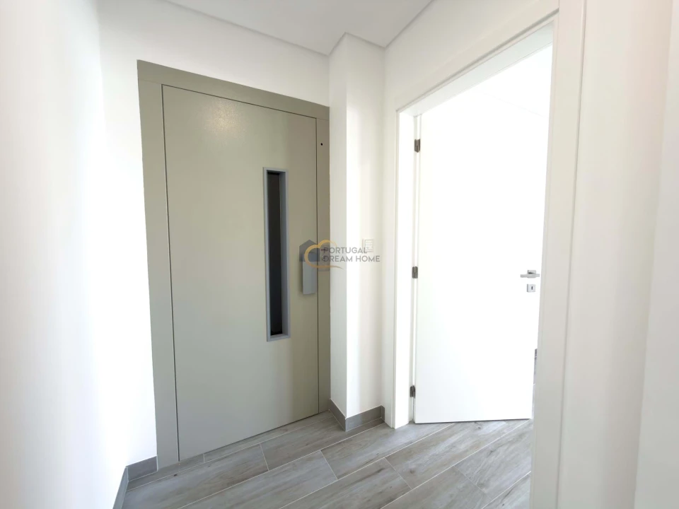 Moradia T3 para Venda em Albufeira e Olhos de Água Foto 18