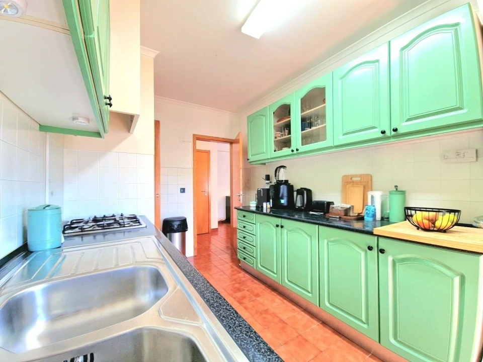Apartamento T3 para Venda em Alcabideche Foto 17