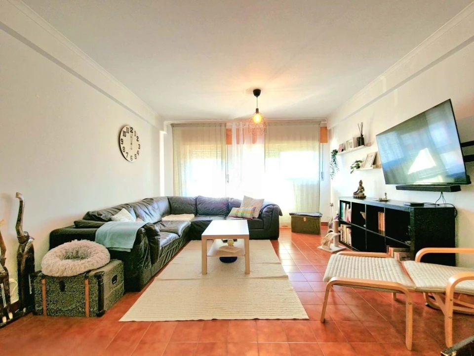 Apartamento T3 para Venda em Alcabideche Foto 2