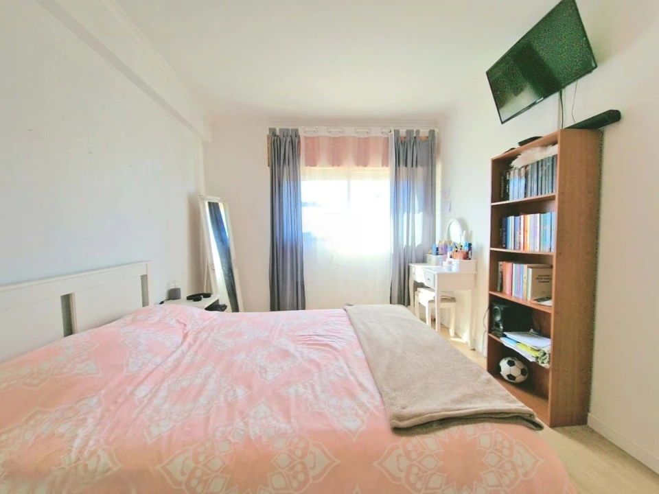 Apartamento T3 para Venda em Alcabideche Foto 6