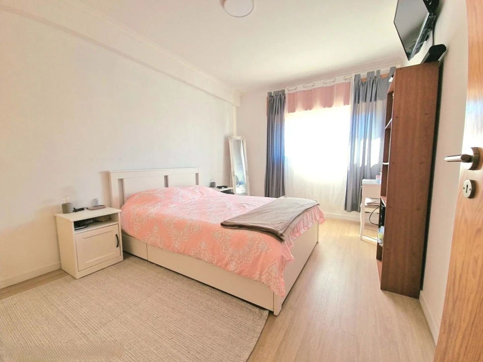 Apartamento T3 para Venda em Alcabideche Foto 4