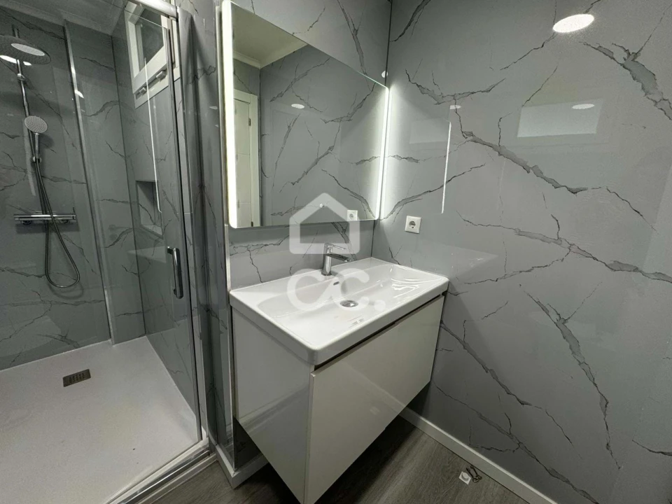 Apartamento T2 para Venda em Oeiras e São Julião da Barra, Paço de Arcos e Caxias Foto 10