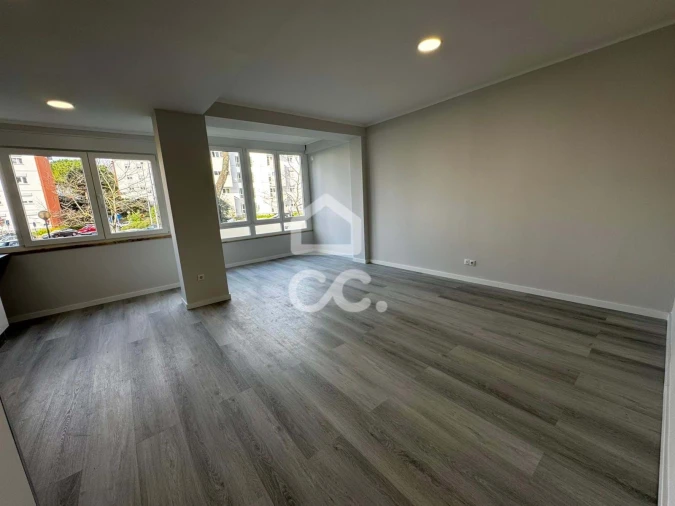 Apartamento T2 para Venda em Oeiras e São Julião da Barra, Paço de Arcos e Caxias Foto 7