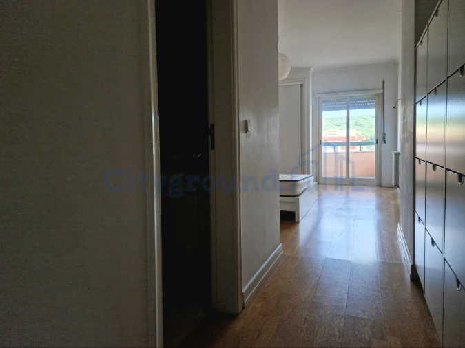 Apartamento T3 para Arrendamento em Algés, Linda-A-Velha e Cruz Quebrada-Dafundo Foto 19