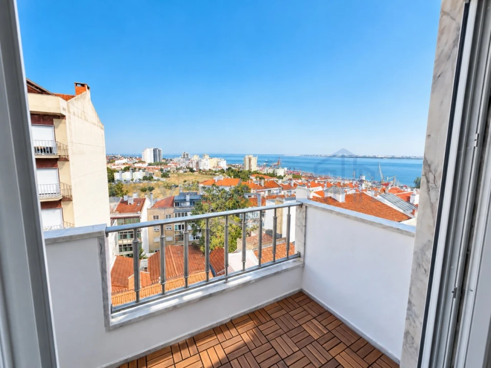Apartamento T2 para Venda em São Vicente Foto 3