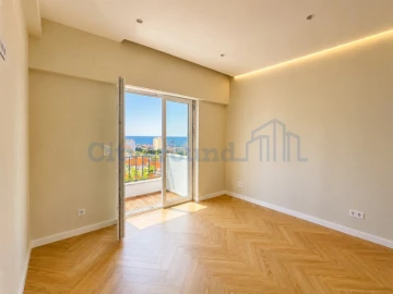 Apartamento T2 para Venda em São Vicente