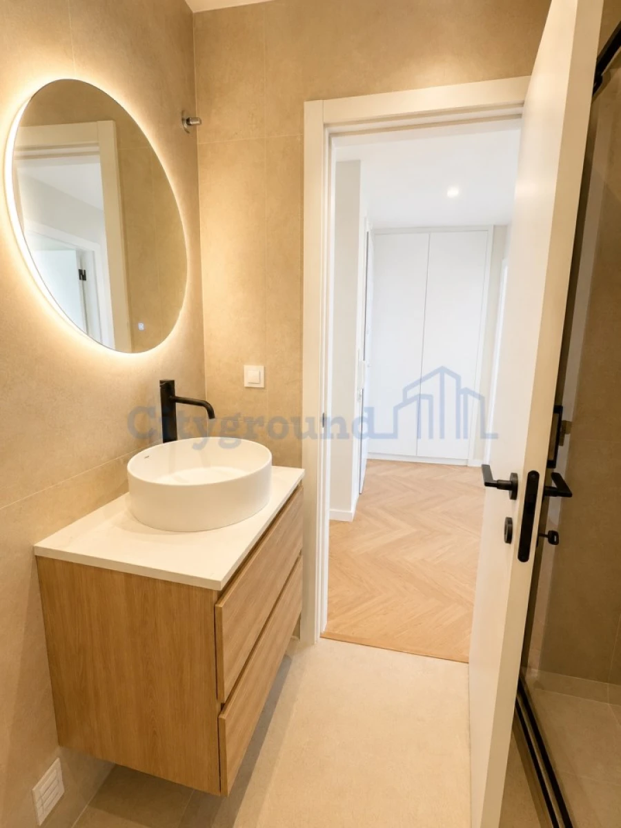 Apartamento T2 para Venda em São Vicente Foto 20