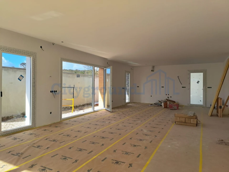 Moradia T4 para Venda em Parceiros e Azoia Foto 12