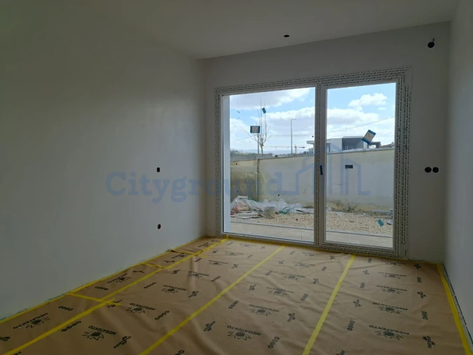 Moradia T4 para Venda em Parceiros e Azoia Foto 15