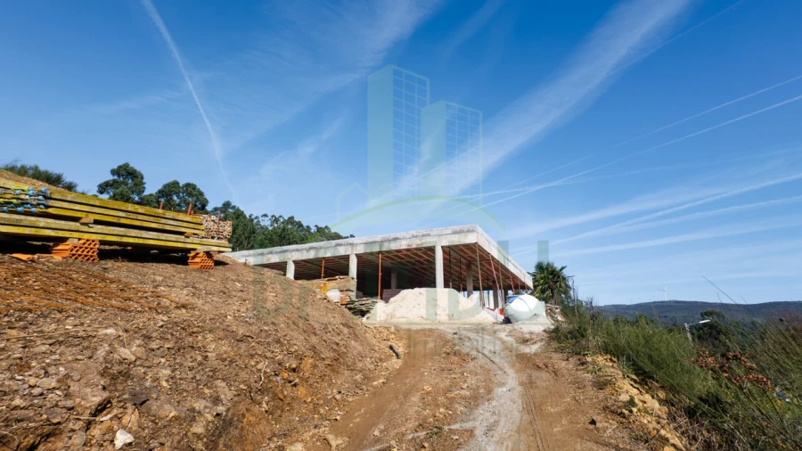 Moradia T3 para Venda em Sopo Foto 4