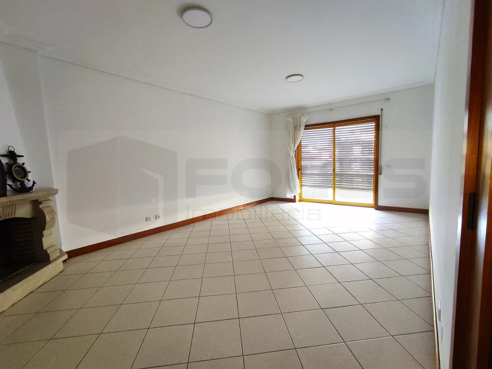 Apartamento T2 para Arrendamento em Ílhavo (São Salvador) Foto 2