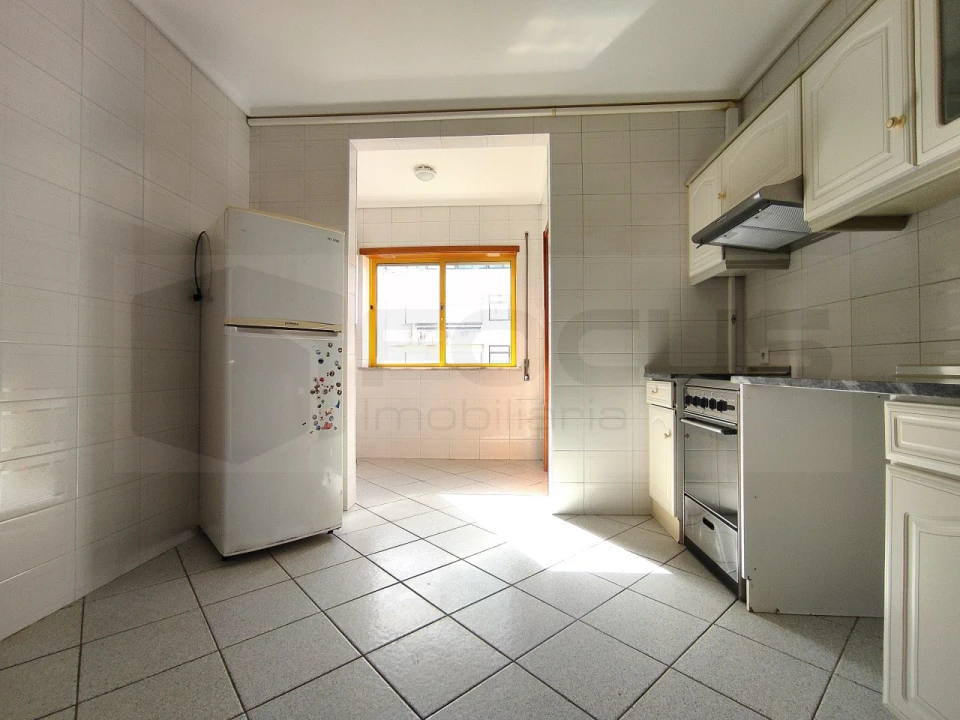 Apartamento T2 para Arrendamento em Ílhavo (São Salvador) Foto 6