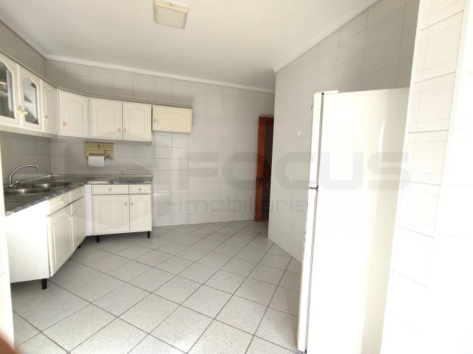 Apartamento T2 para Arrendamento em Ílhavo (São Salvador) Foto 8