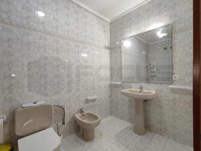 Apartamento T2 para Arrendamento em Ílhavo (São Salvador) Foto 23