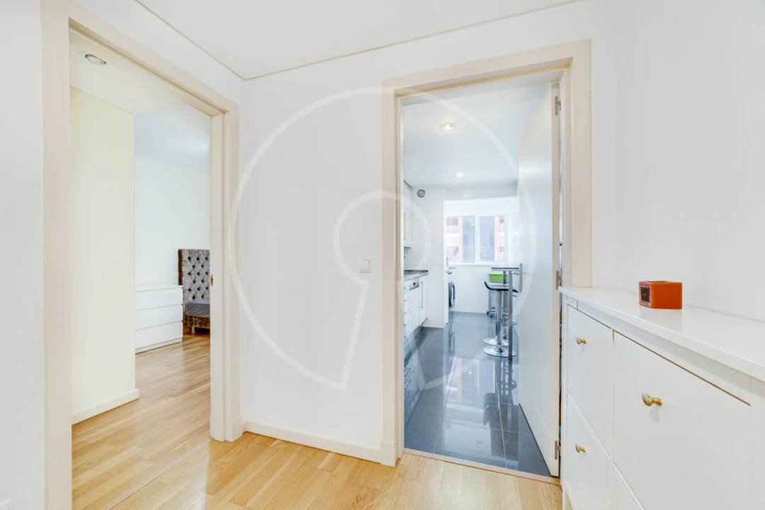 Apartamento T1 para Arrendamento em São Domingos de Benfica Foto 8