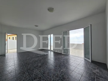 Moradia T3 para Venda em Santa Cruz