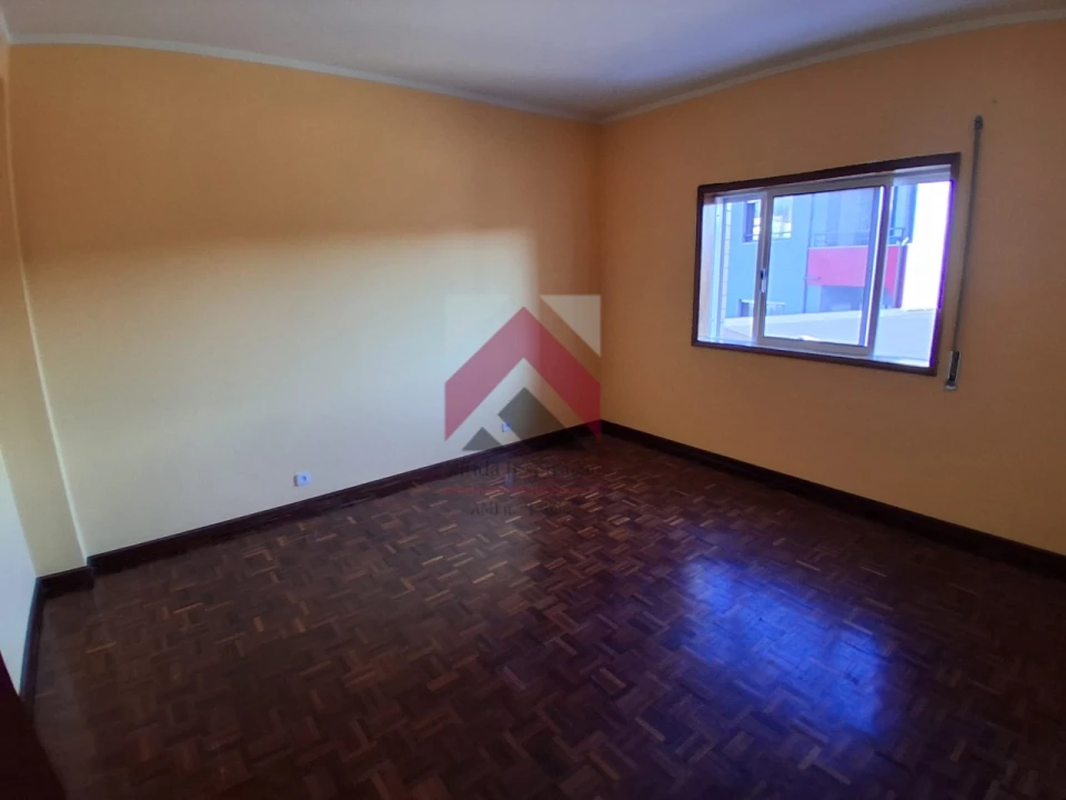 Apartamento T2 para Venda em Baguim do Monte (Rio Tinto) Foto 11
