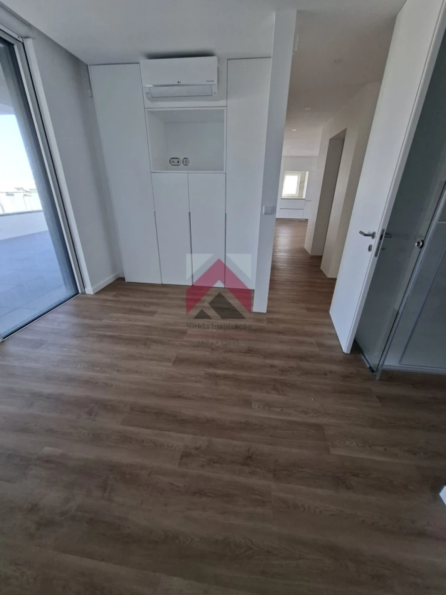 Apartamento T3 para Venda em Gafanha da Encarnação Foto 23