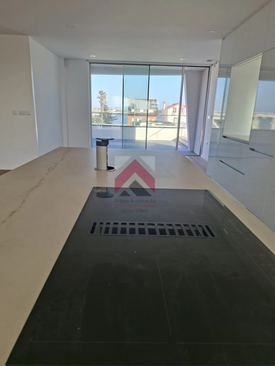 Apartamento T3 para Venda em Gafanha da Encarnação Foto 9