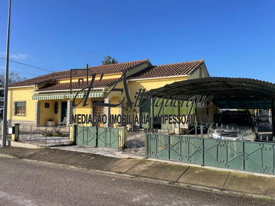 Moradia T3 para Venda em Ponte de Sor, Tramaga e Vale de Açor Foto 1