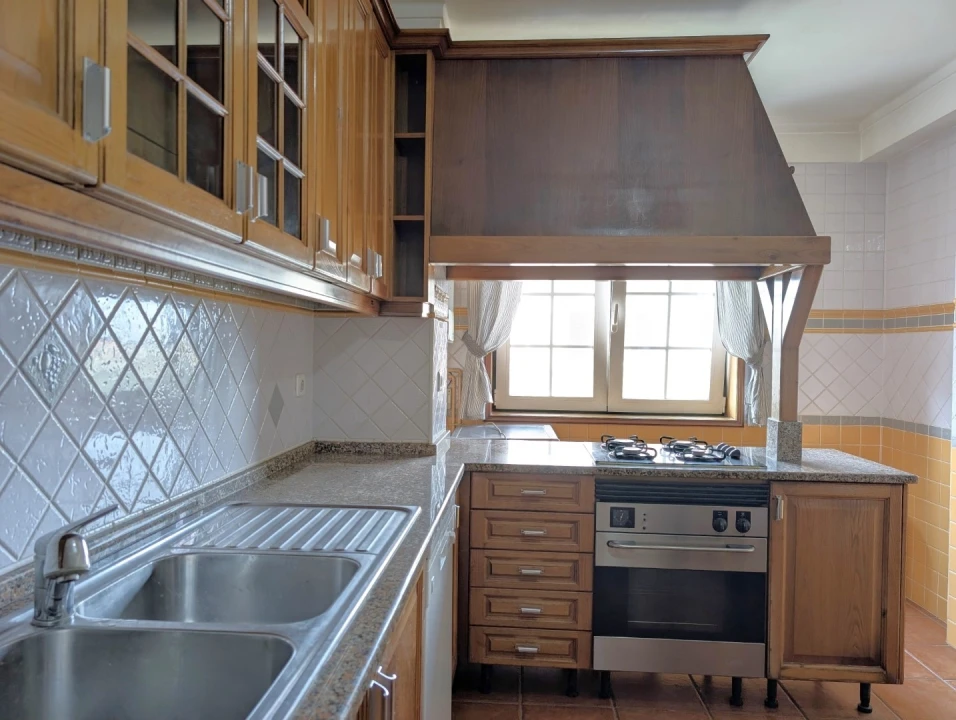 Moradia T3 para Venda em São Bernardo Foto 1