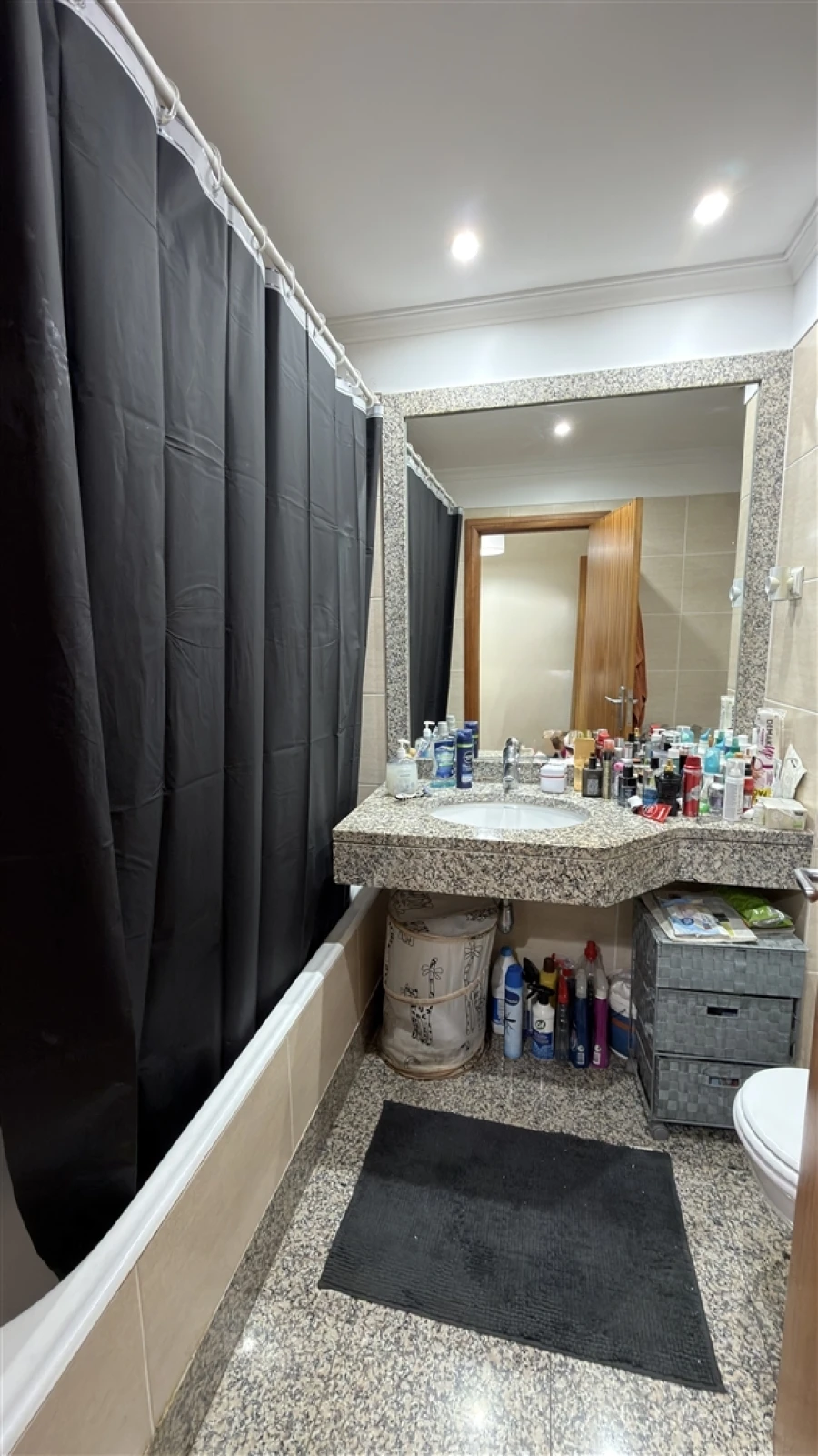 Apartamento T4 para Venda em São Martinho Foto 13
