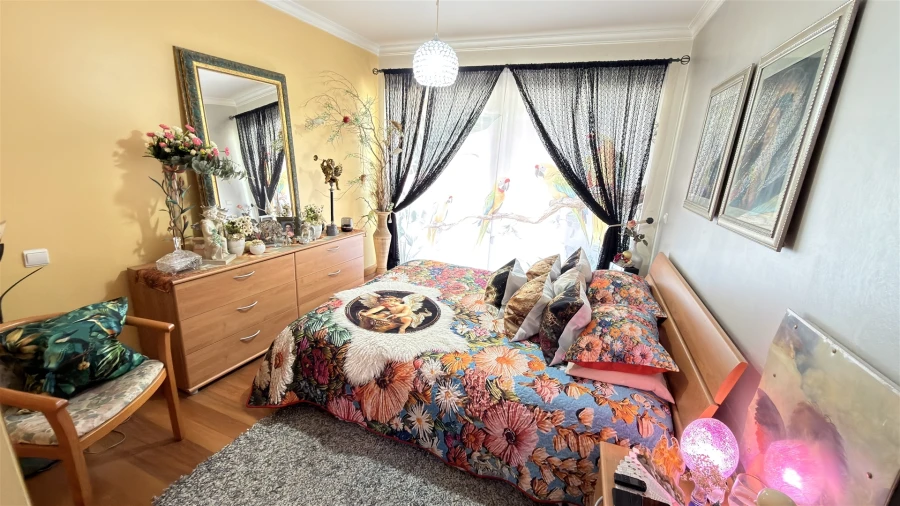 Apartamento T4 para Venda em São Martinho Foto 10