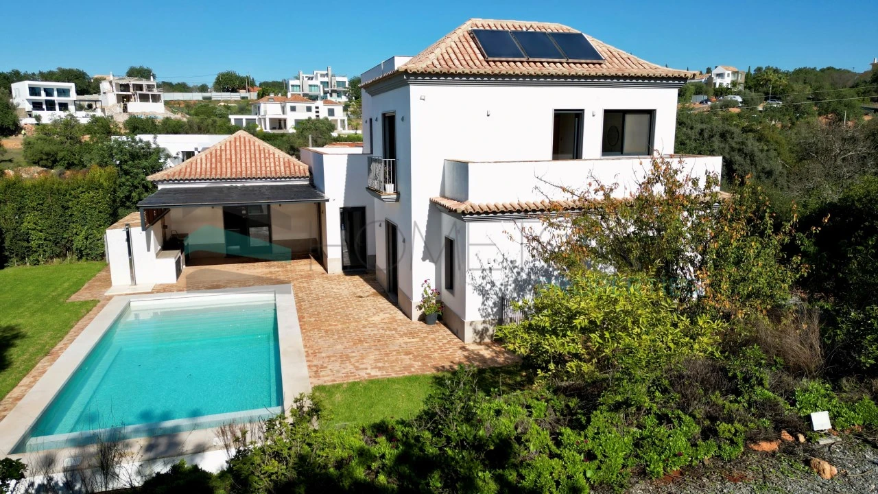 Moradia T4 para Venda em Loule (São Clemente) Foto 43