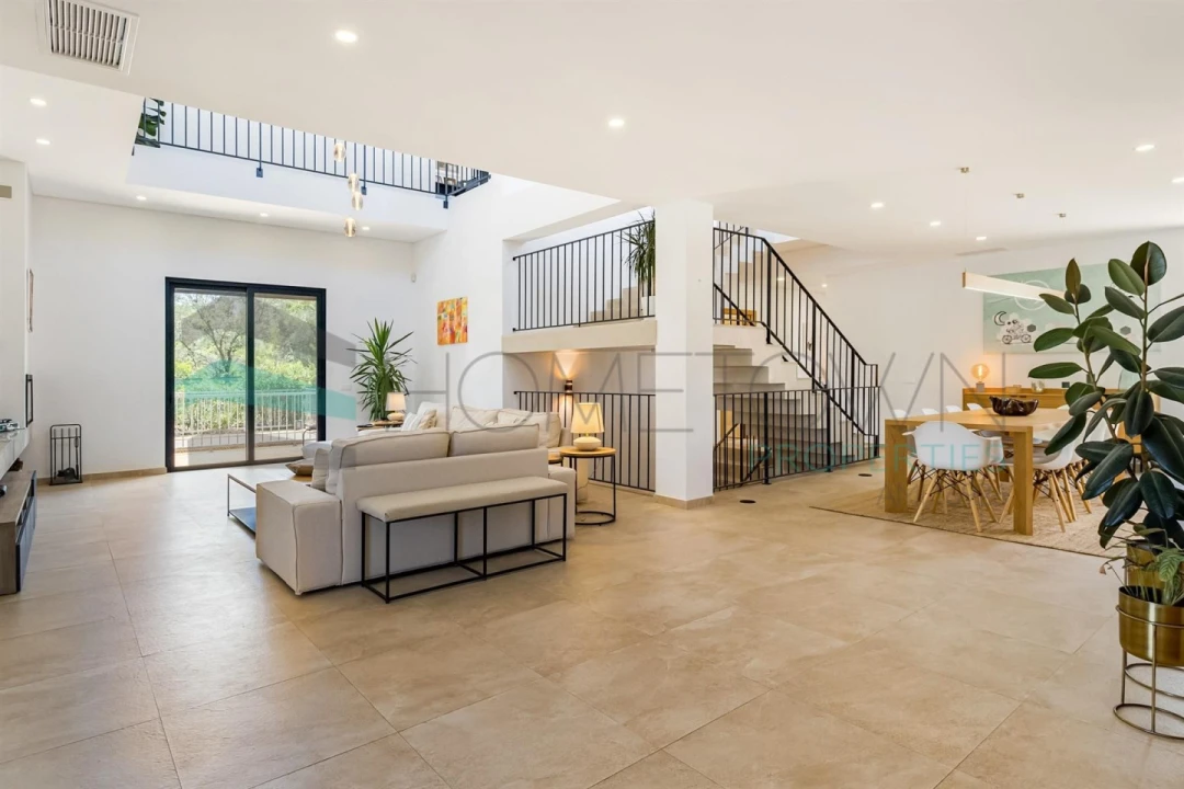 Moradia T4 para Venda em Loule (São Clemente) Foto 12