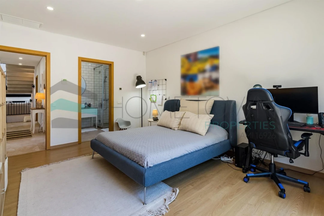 Moradia T4 para Venda em Loule (São Clemente) Foto 32